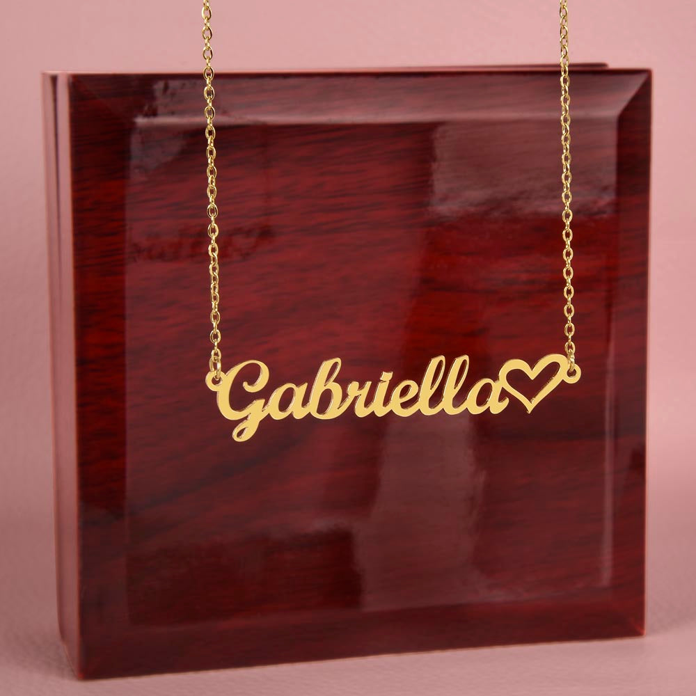 Collar Personalizado con Nombre en Forma de Corazón